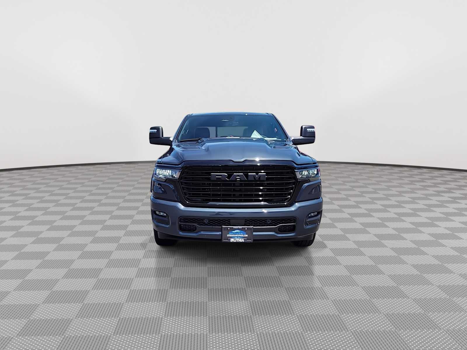 Thumbnail: 2025 RAM 1500 - 3