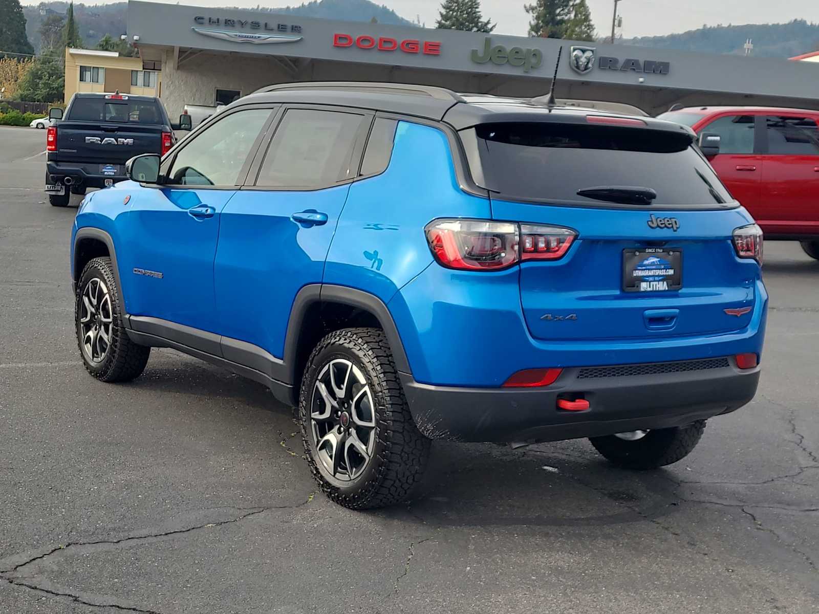 Thumbnail: 2026 Jeep Compass - 12