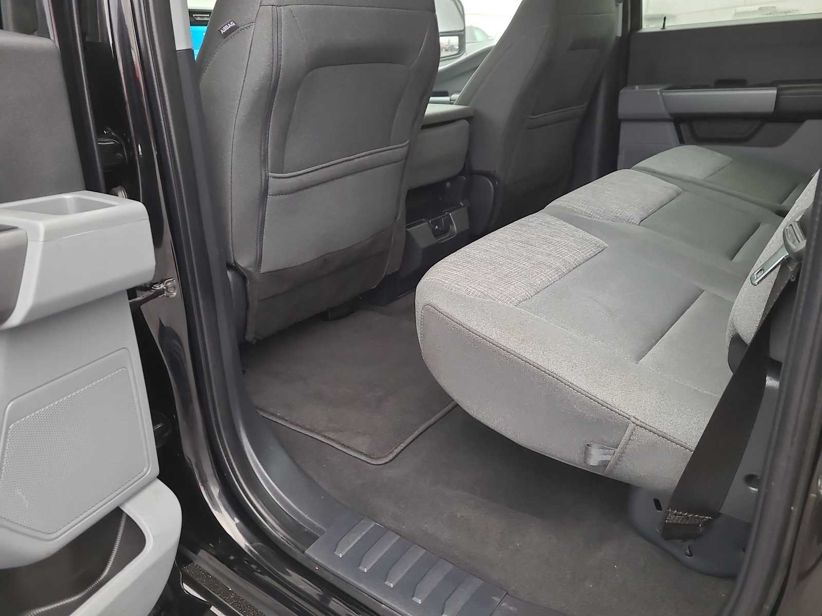 Thumbnail: 2025 Ford Econoline - 20