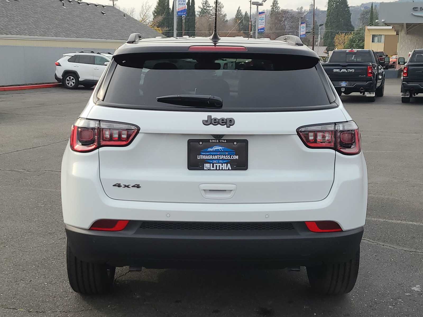 Thumbnail: 2026 Jeep Compass - 13