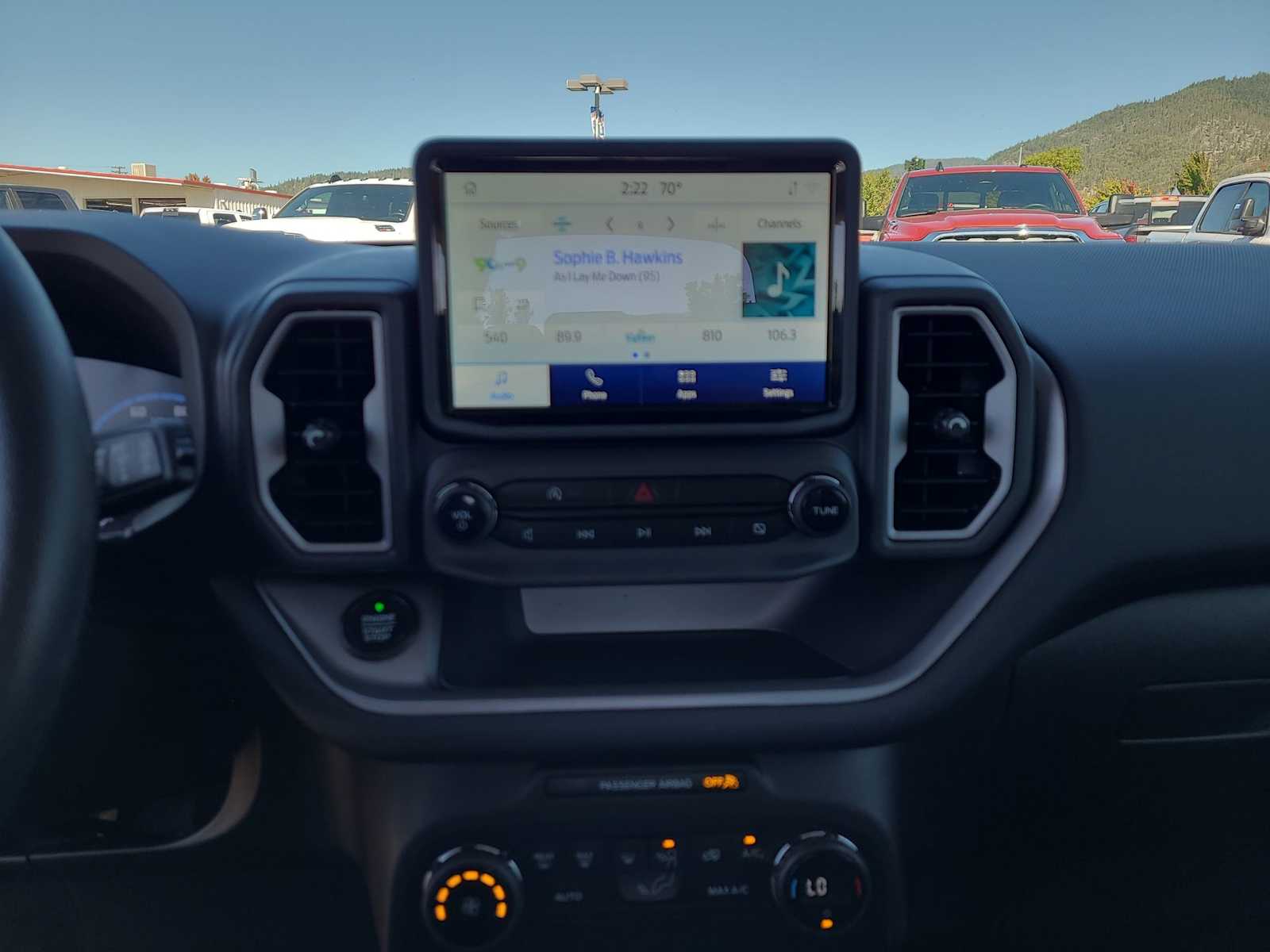 Thumbnail: 2021 Ford Bronco Sport - 26