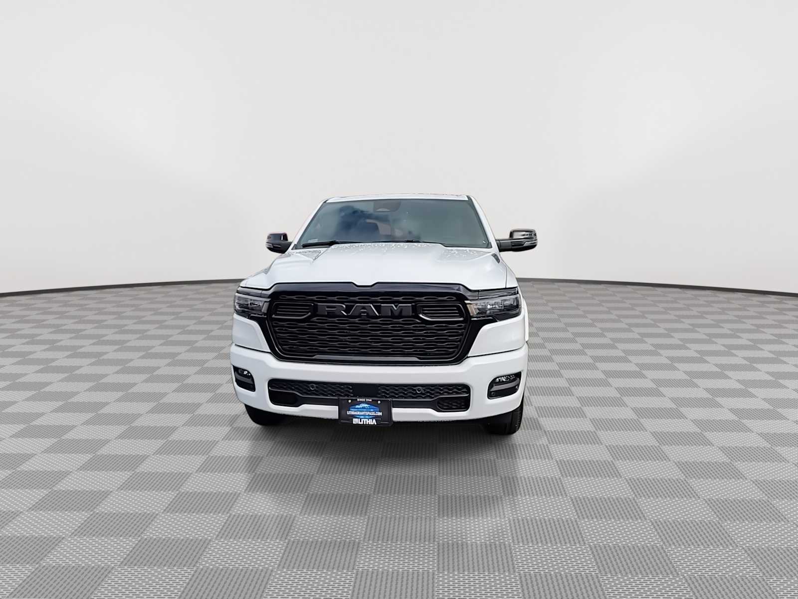 Thumbnail: 2026 RAM 1500 - 3