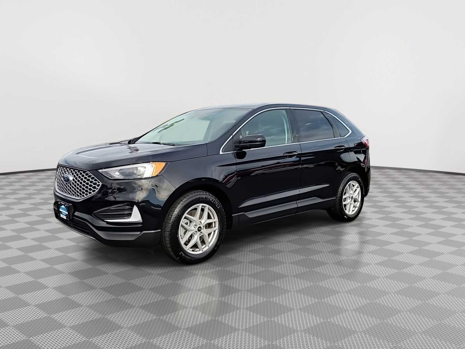 Thumbnail: 2024 Ford Edge - 4