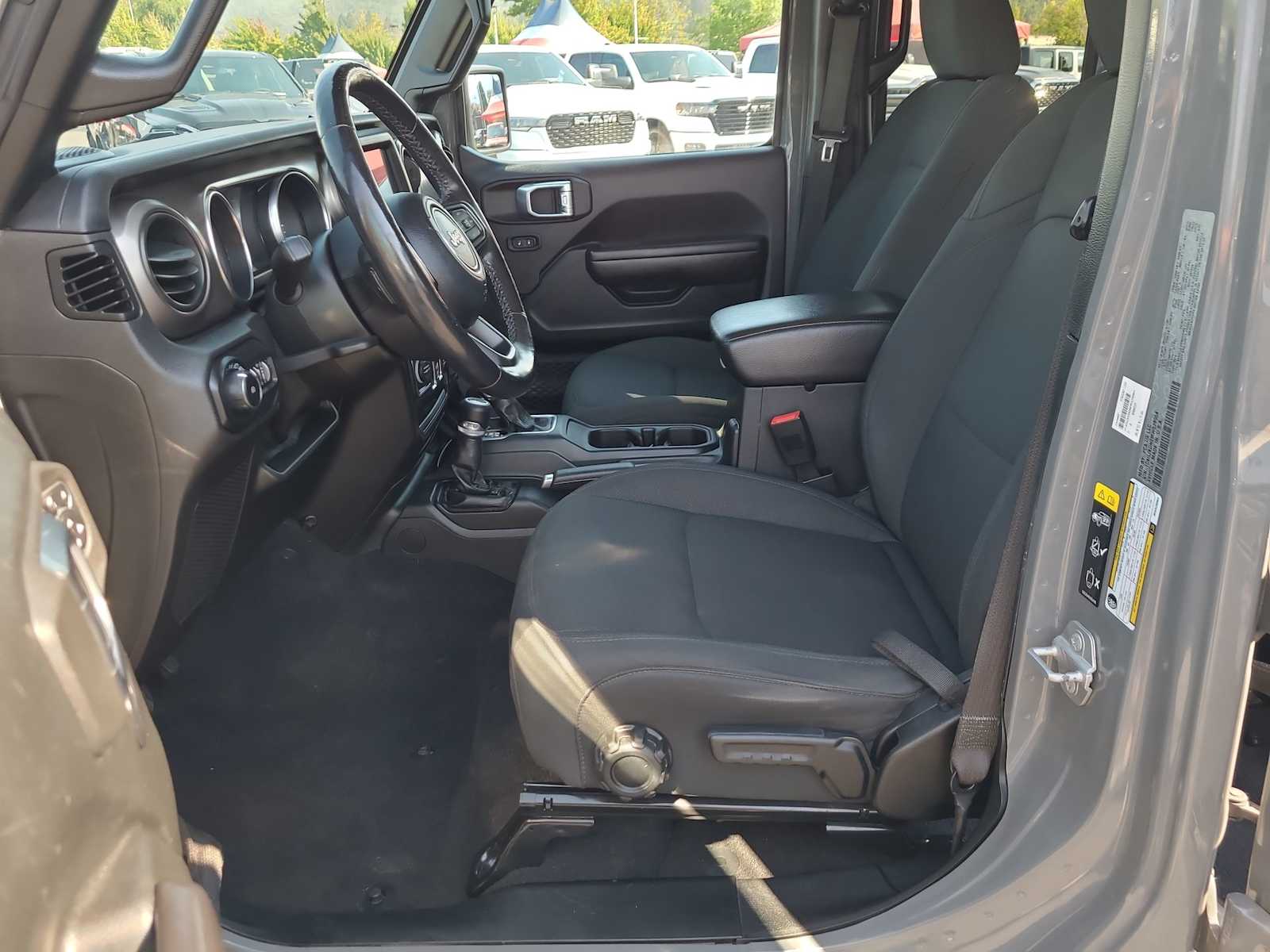 Thumbnail: 2021 Jeep Wrangler - 18