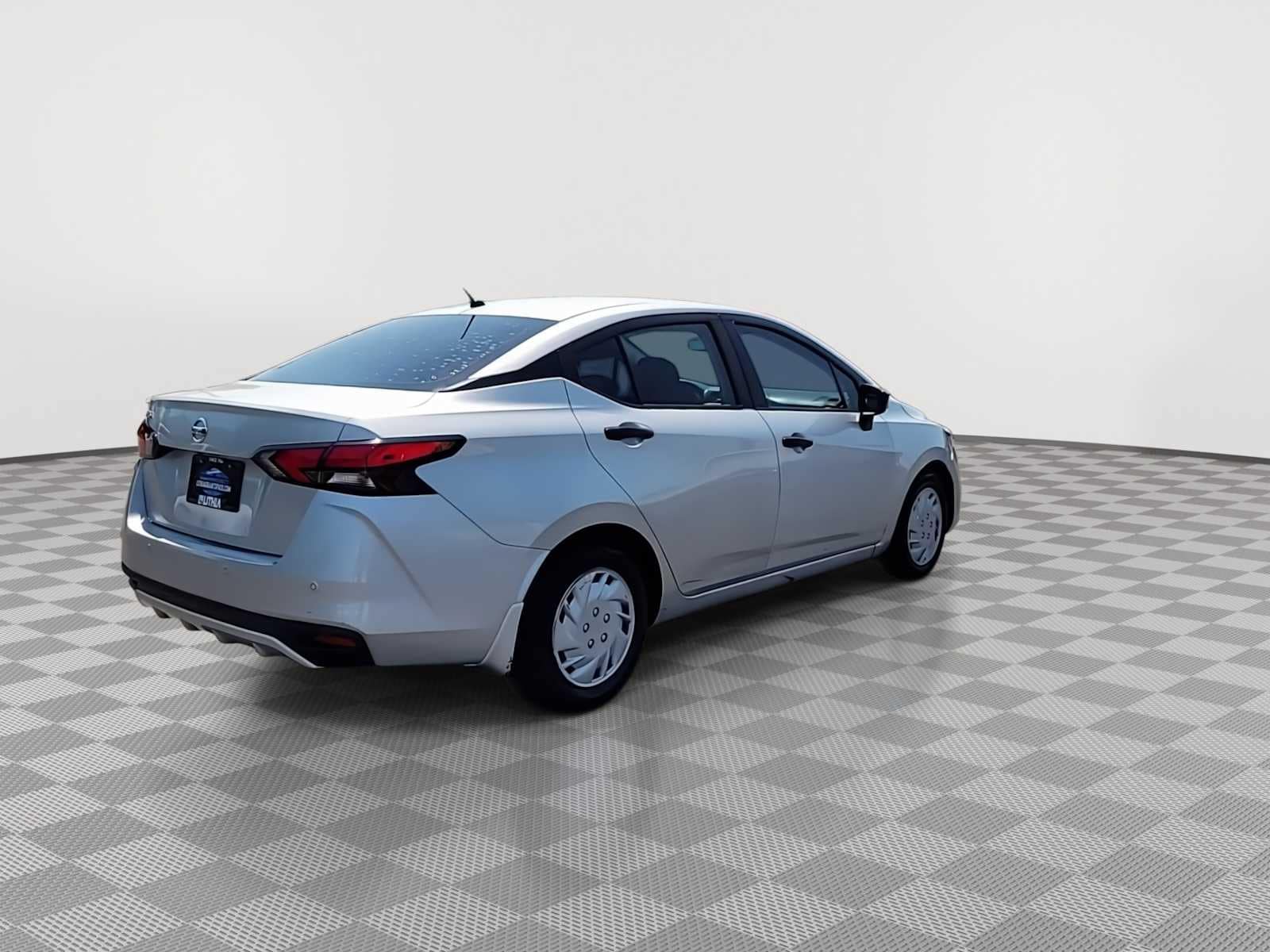 Thumbnail: 2020 Nissan Versa - 8