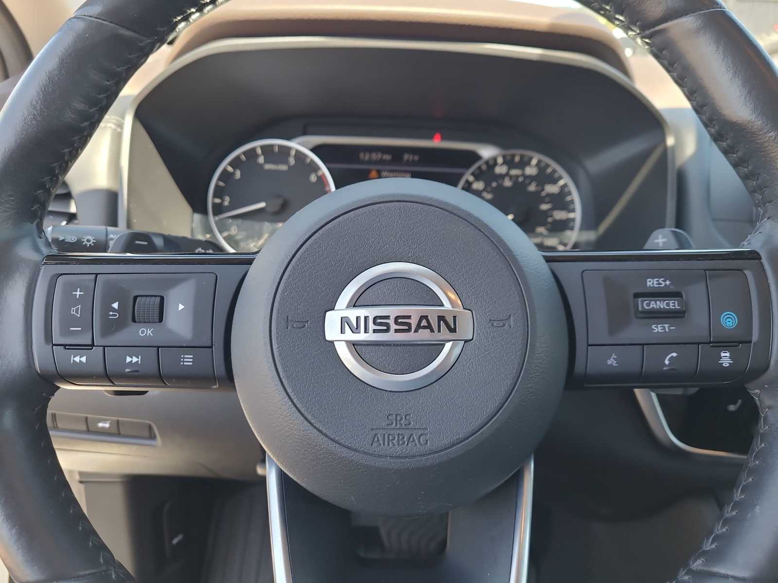 Thumbnail: 2021 Nissan Rogue - 23