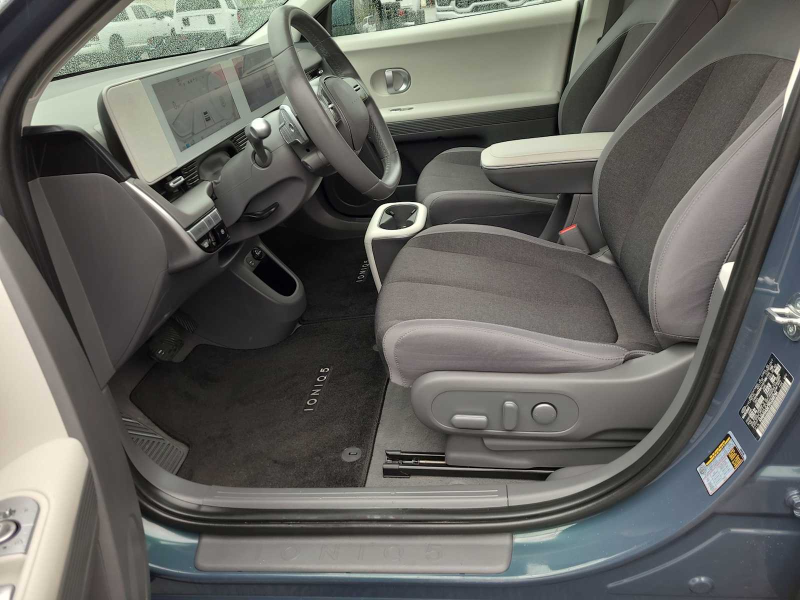 Thumbnail: 2024 Hyundai Ioniq 5 - 19