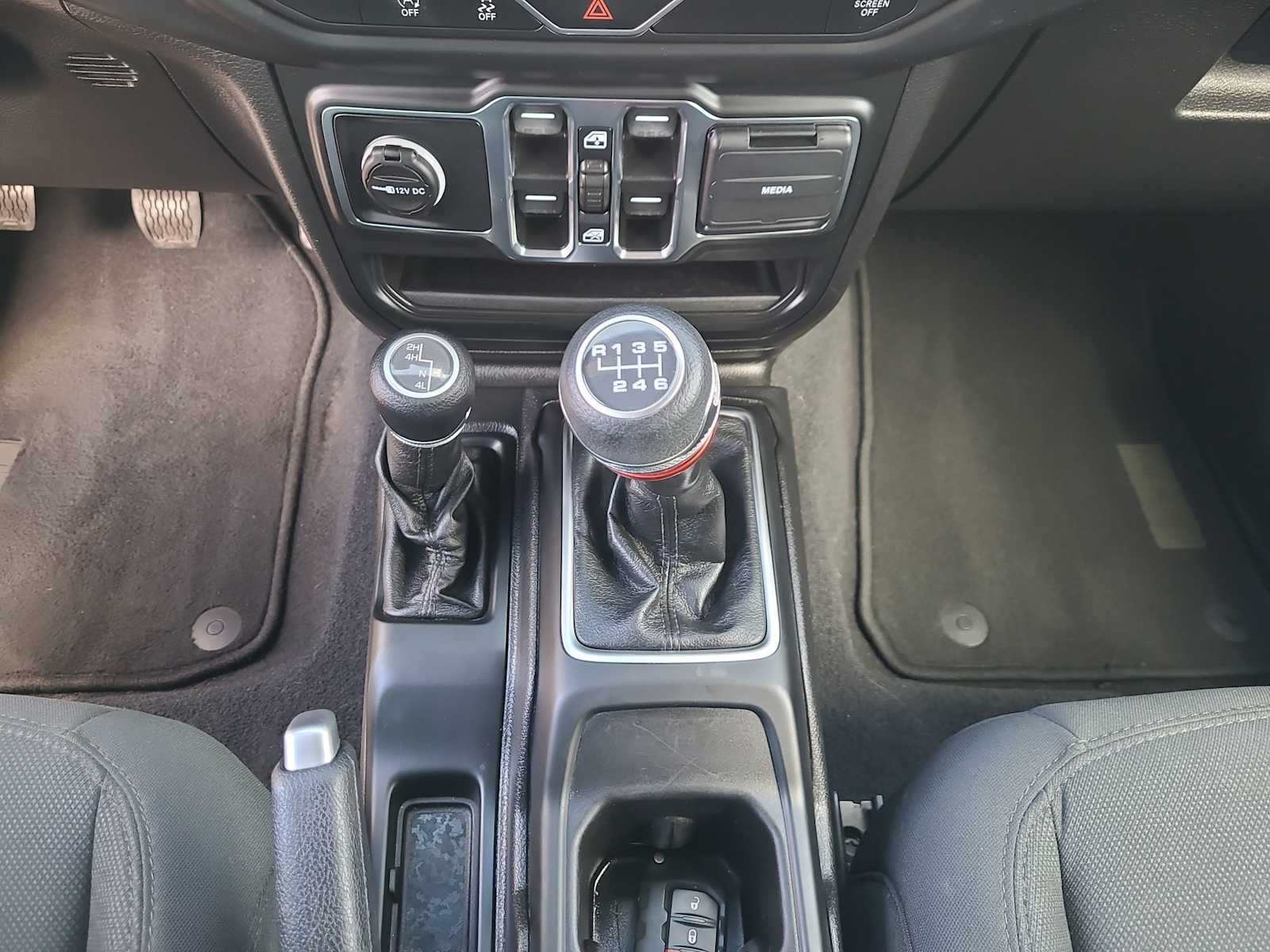 Thumbnail: 2021 Jeep Wrangler - 24