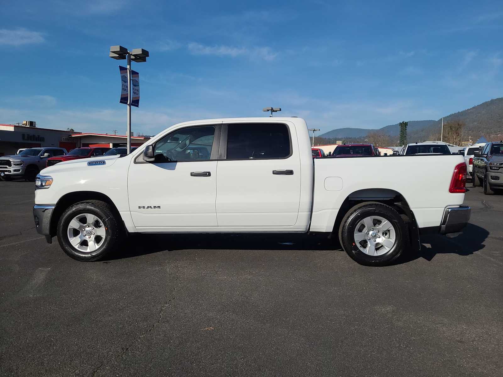 Thumbnail: 2025 RAM 1500 - 11