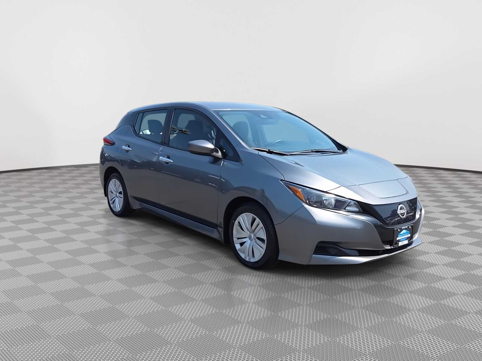 Used 2024 Nissan LEAF S with VIN 1N4AZ1BV2RC551508 for sale in Grants Pass, OR