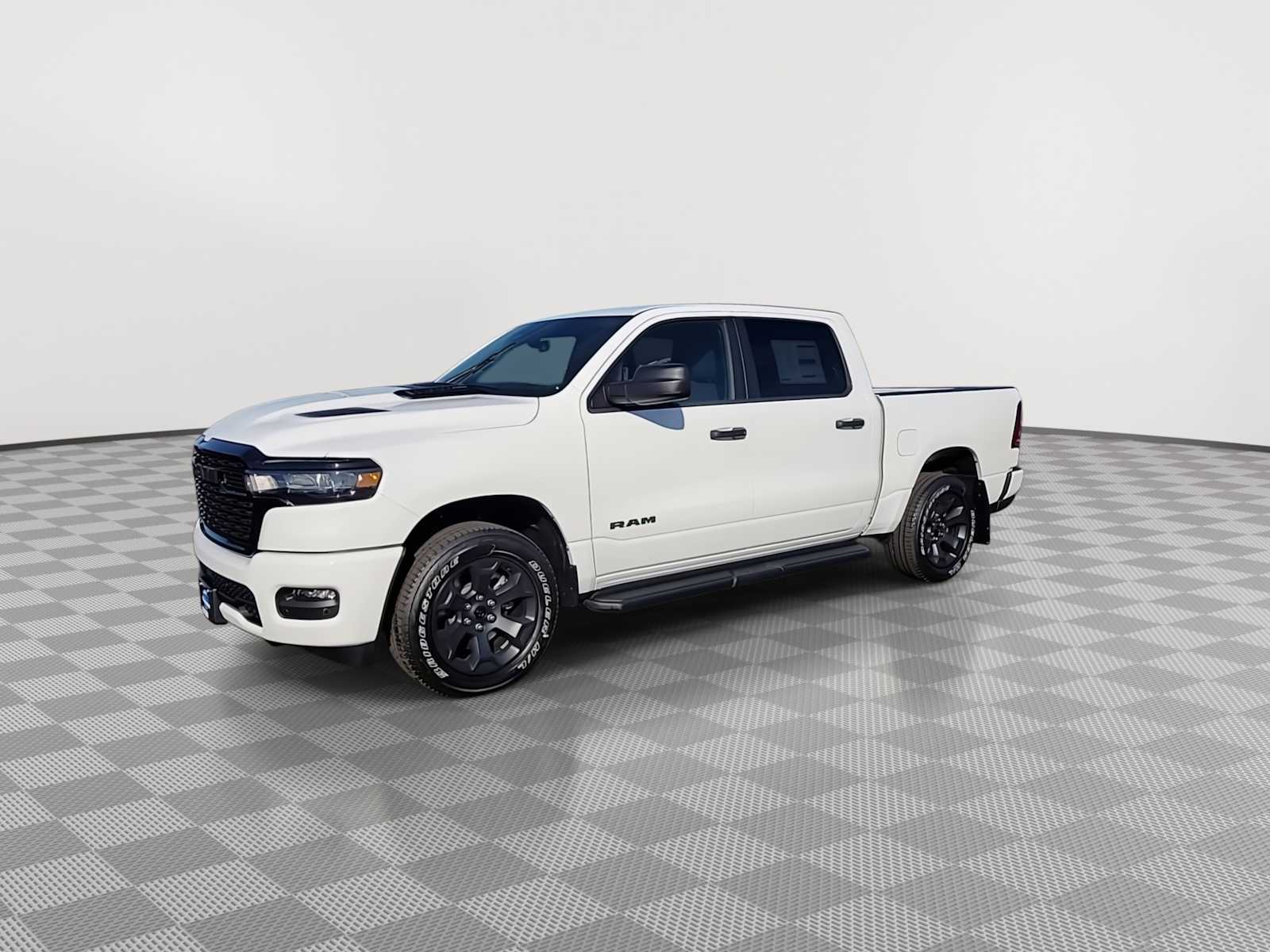 Thumbnail: 2025 RAM 1500 - 4