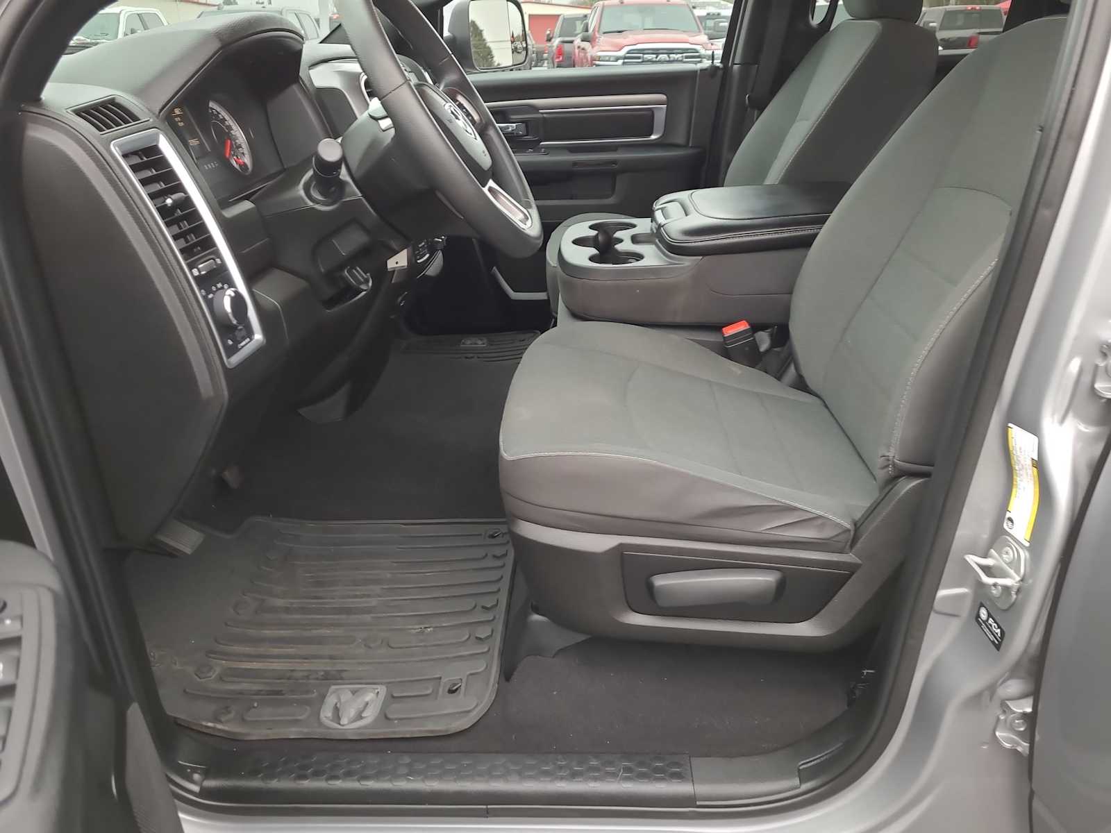 Thumbnail: 2022 RAM 1500 Classic - 19