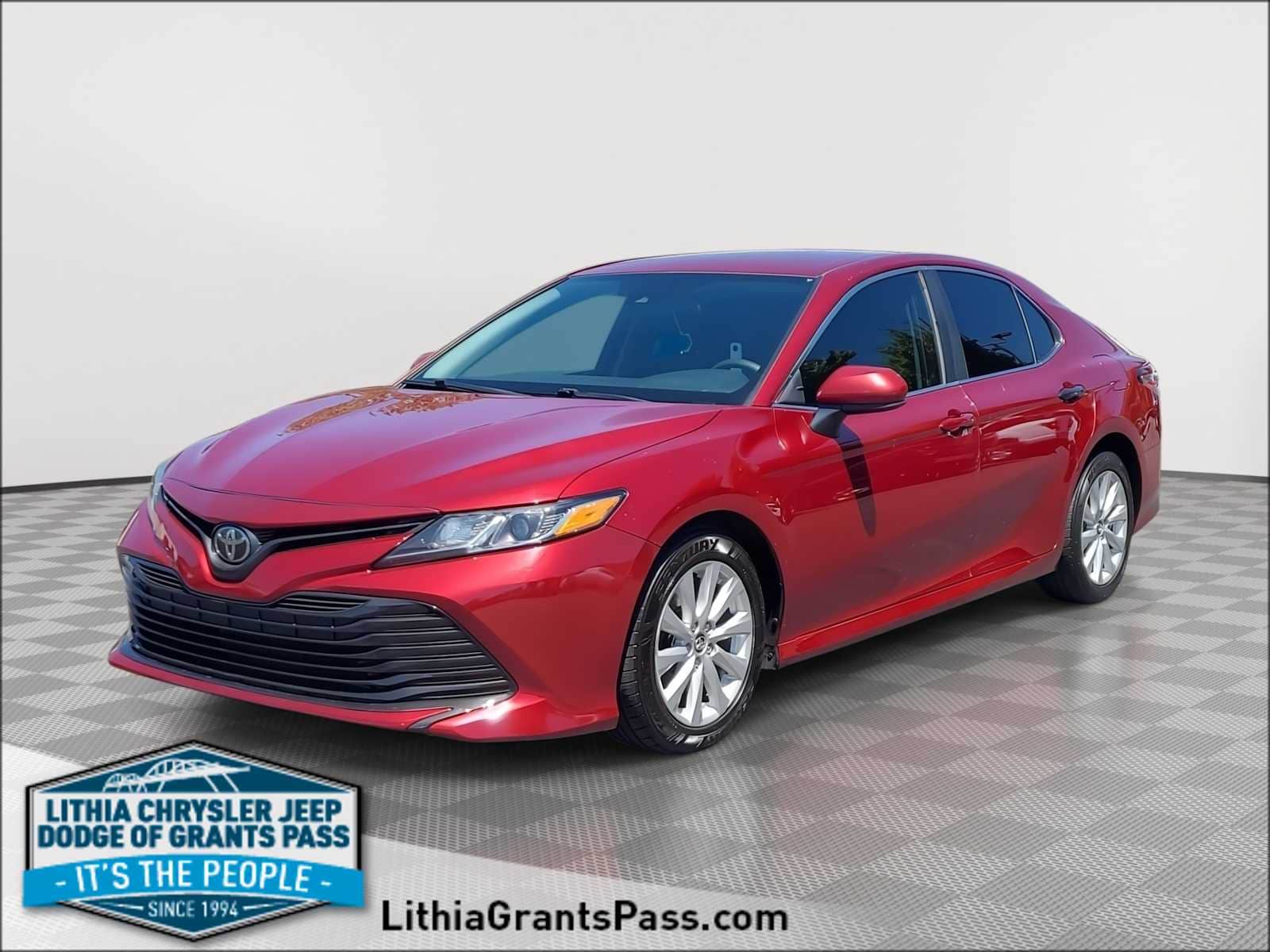 2020 Toyota Camry LE -
                  Grants Pass, OR