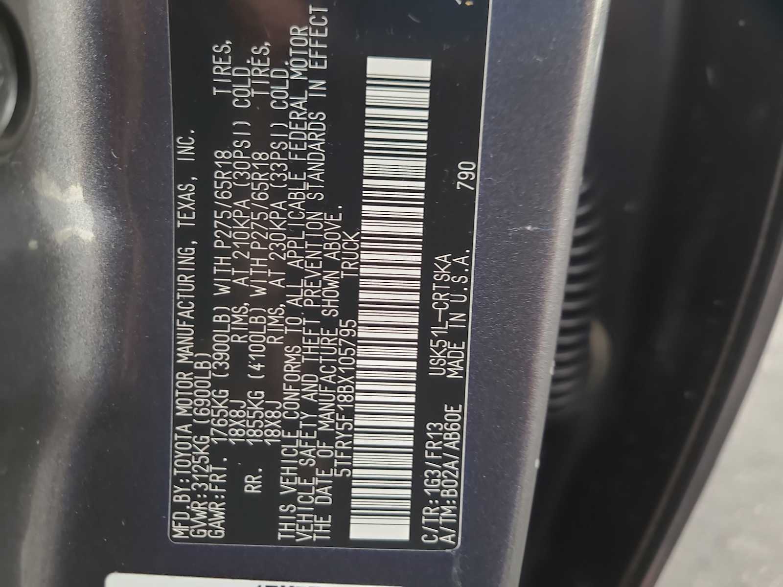 Thumbnail: 2011 Toyota Tundra - 29