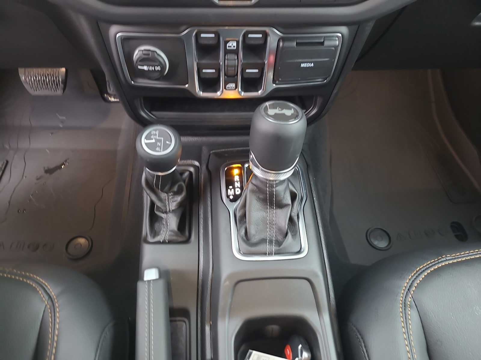 Thumbnail: 2026 Jeep Wrangler - 25