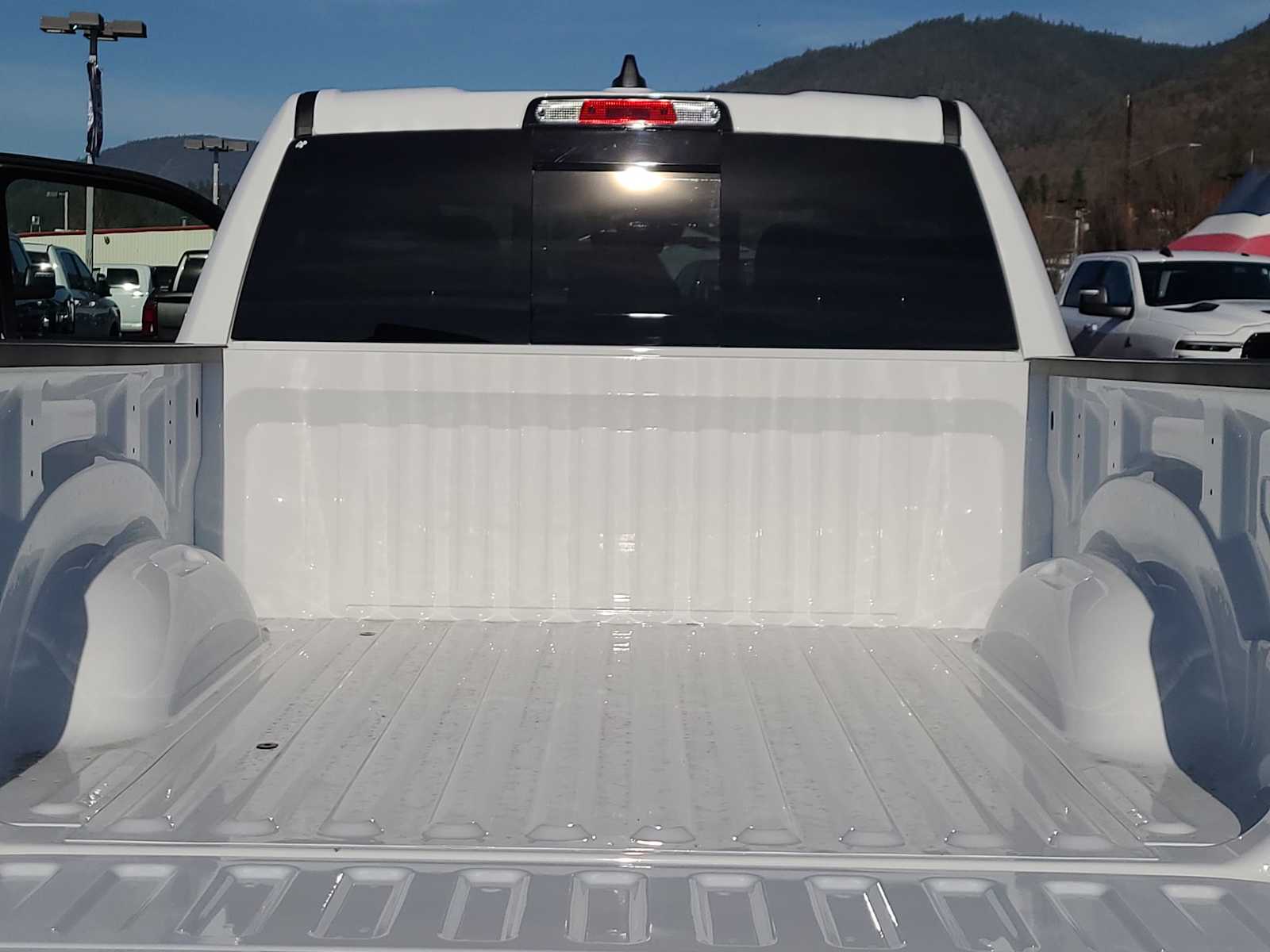 Thumbnail: 2025 RAM 1500 - 27