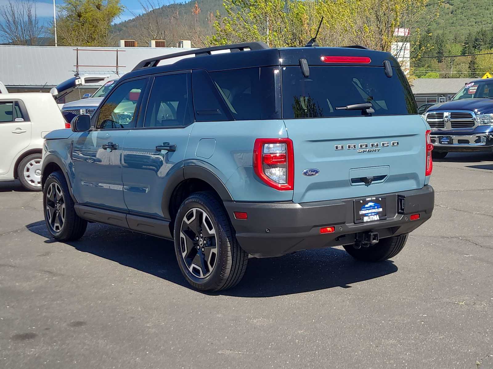 Thumbnail: 2022 Ford Bronco Sport - 12