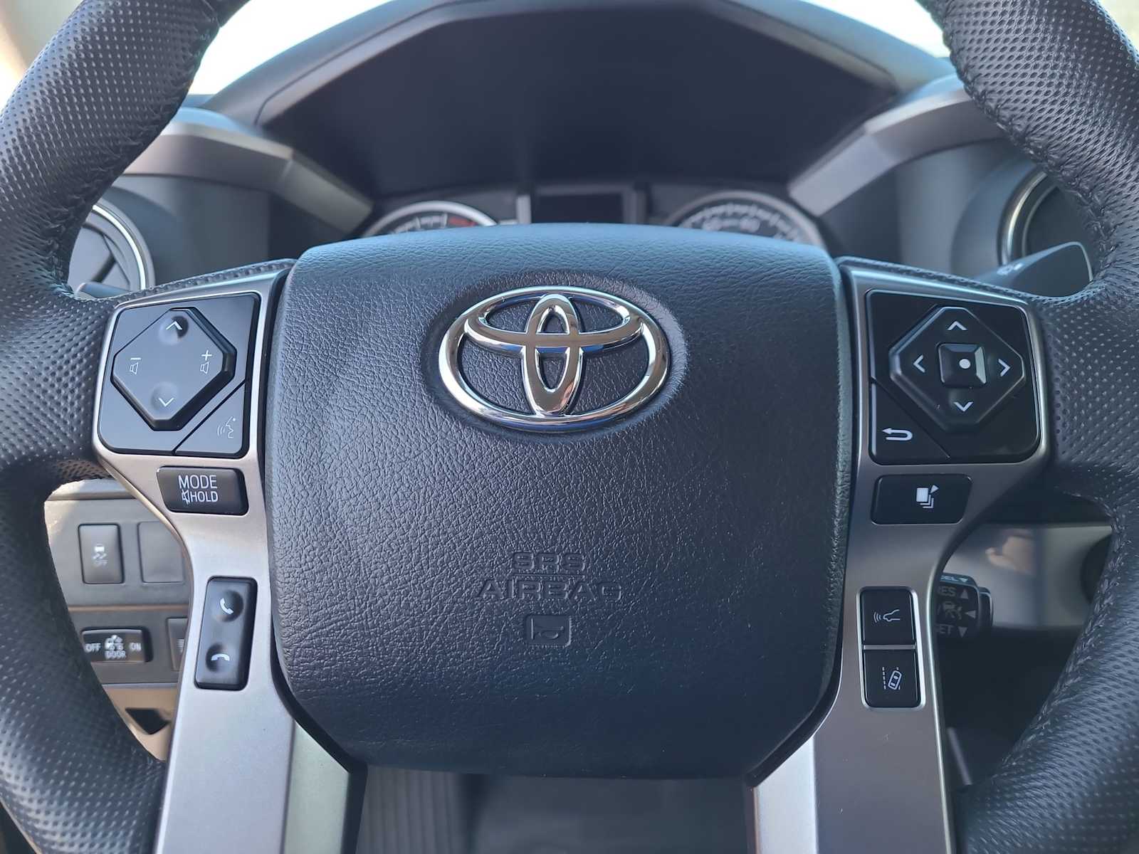 Thumbnail: 2022 Toyota Tacoma - 23