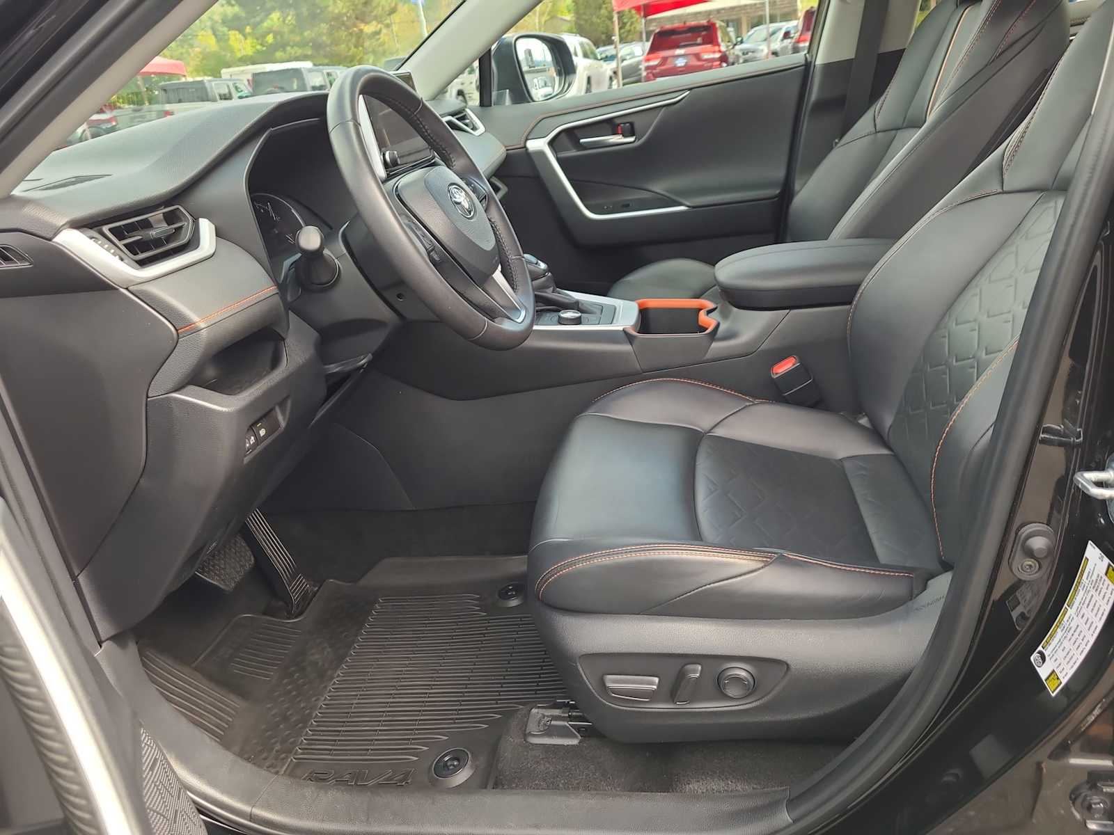 Thumbnail: 2024 Toyota RAV4 - 19