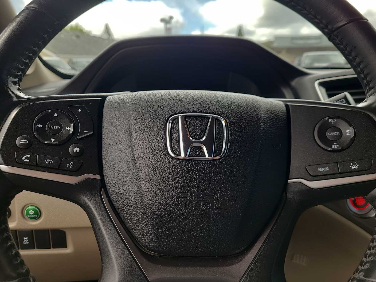 Thumbnail: 2019 Honda Pilot - 23