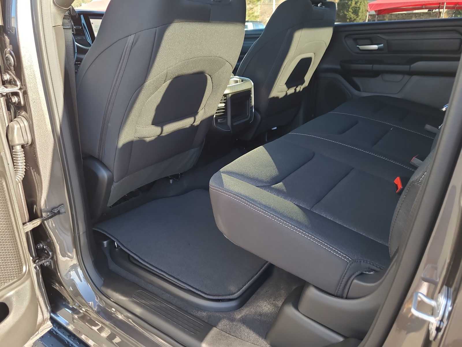 Thumbnail: 2026 RAM 1500 - 20