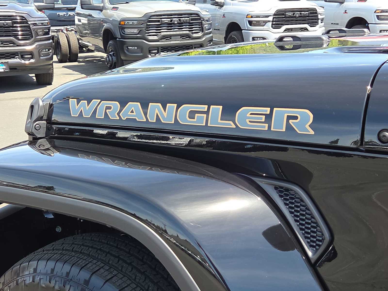 Thumbnail: 2026 Jeep Wrangler - 15