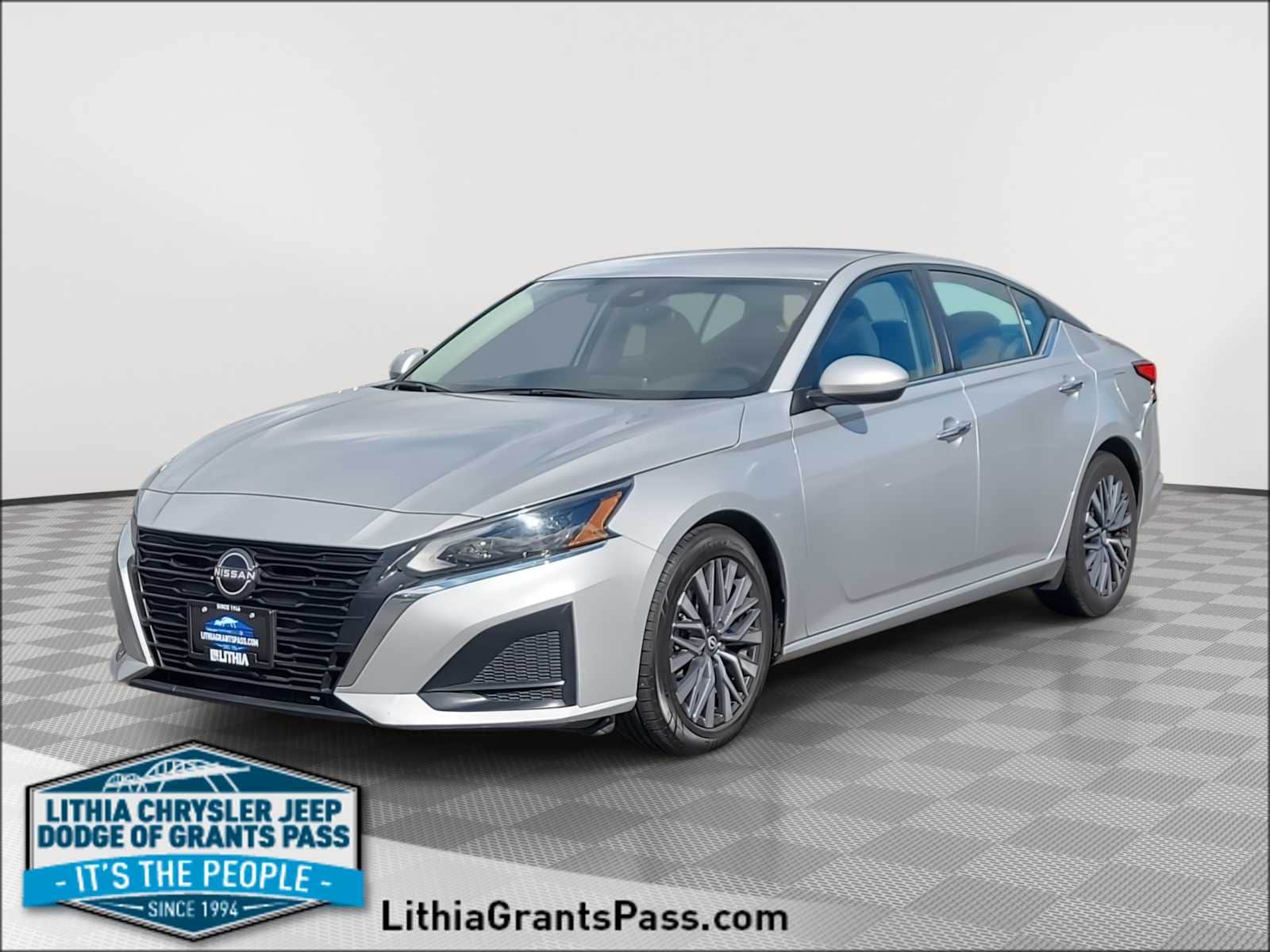 2023 Nissan Altima SV