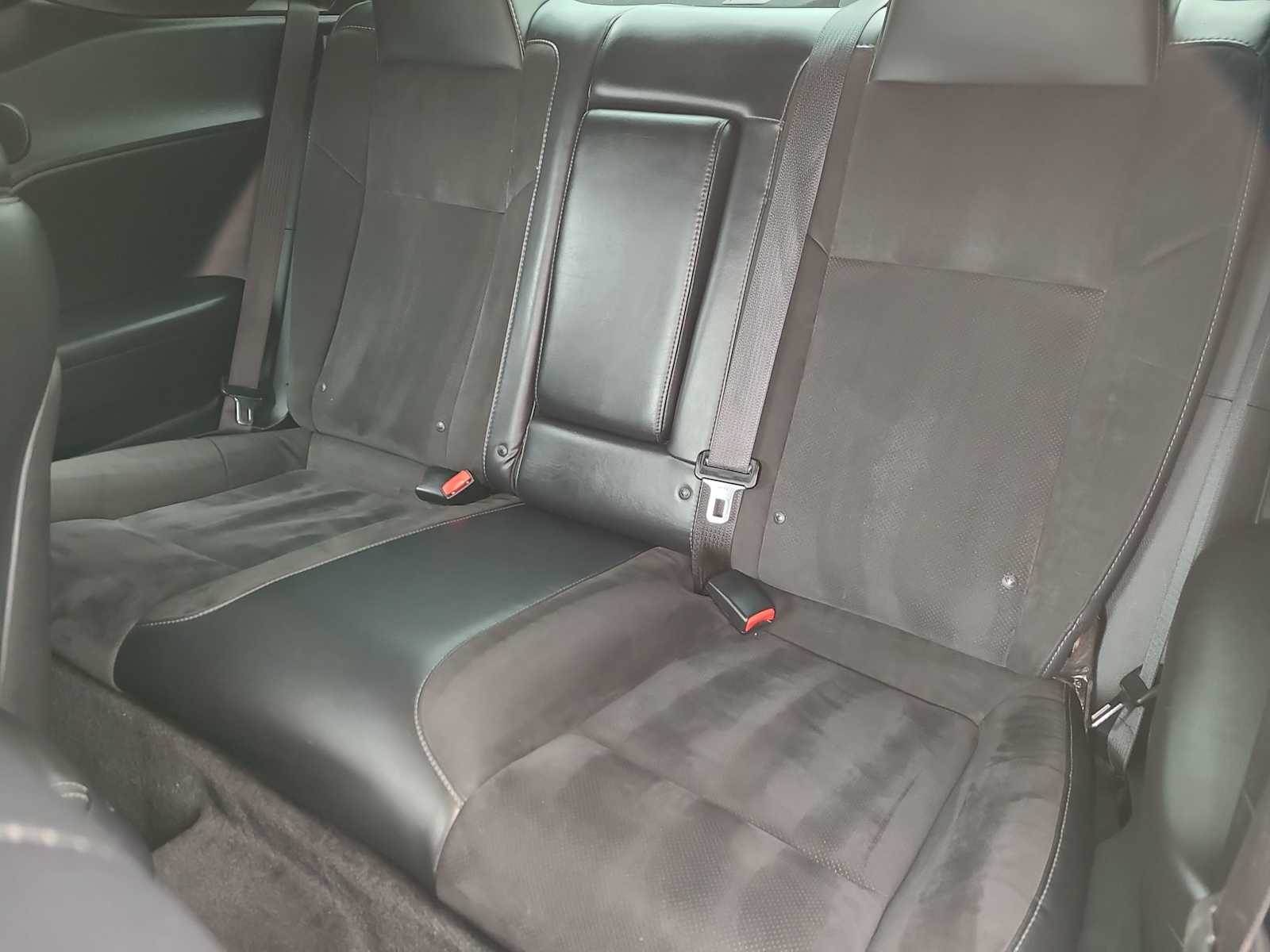 Thumbnail: 2015 Dodge Challenger - 21