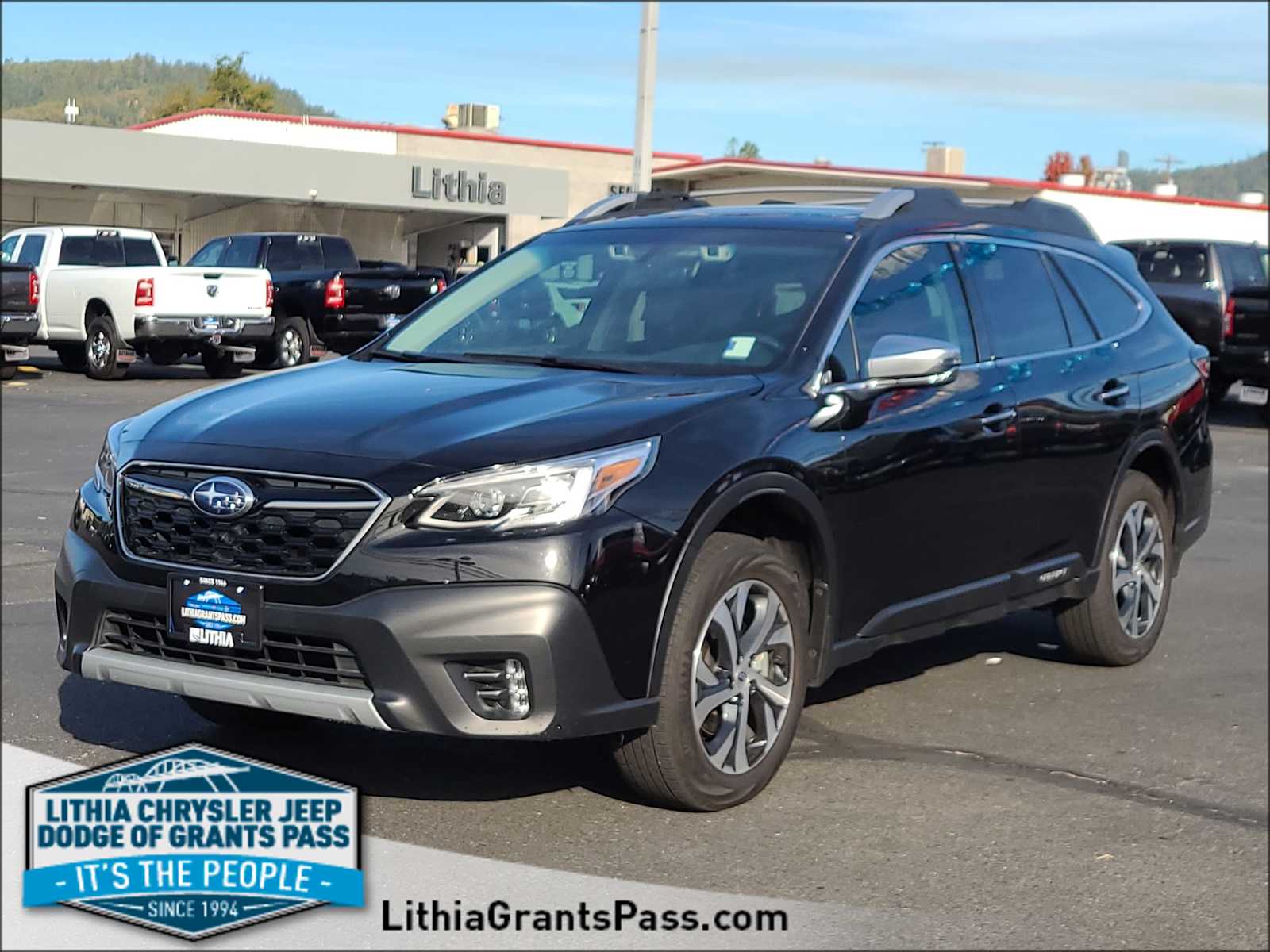 2022 Subaru Outback Touring -
                Grants Pass, OR