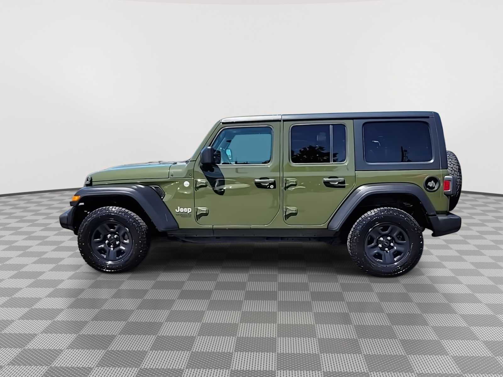 Thumbnail: 2021 Jeep Wrangler - 5