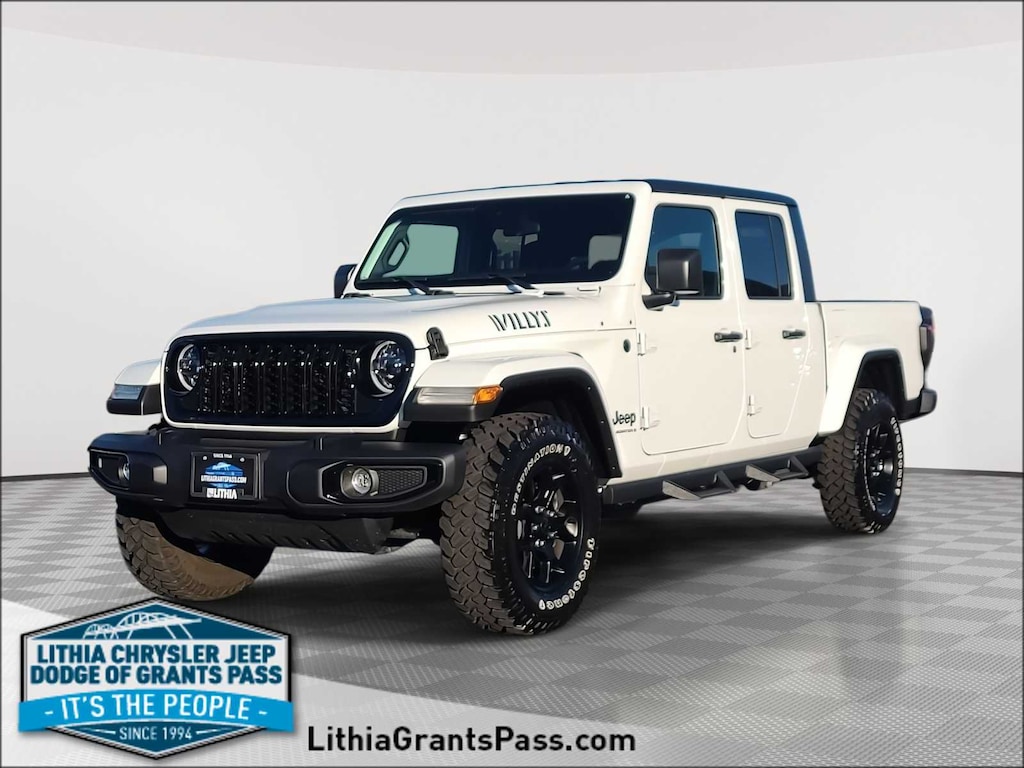 Used 2024 Jeep Gladiator Willys Truck