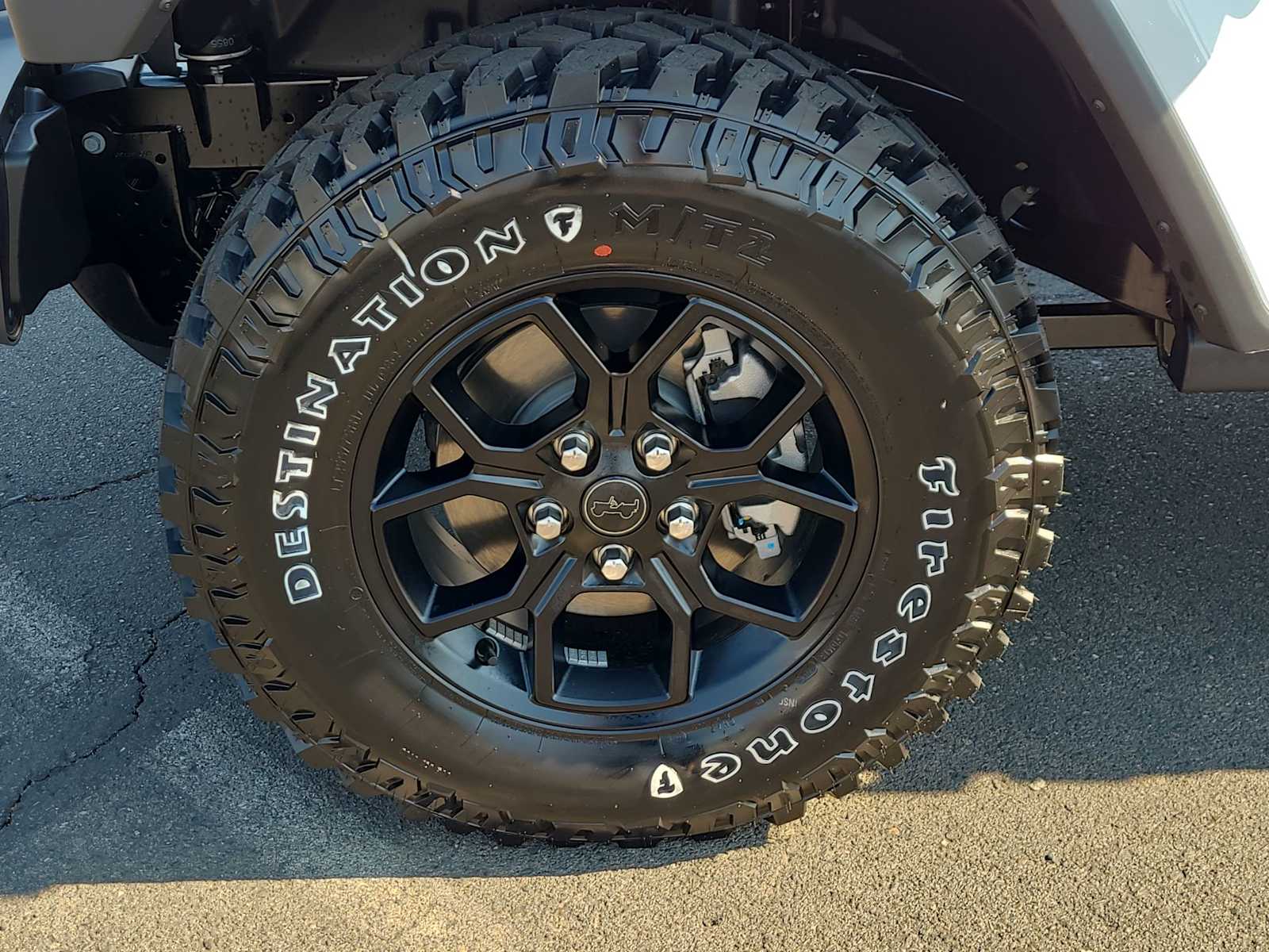 Thumbnail: 2025 Jeep Gladiator - 16