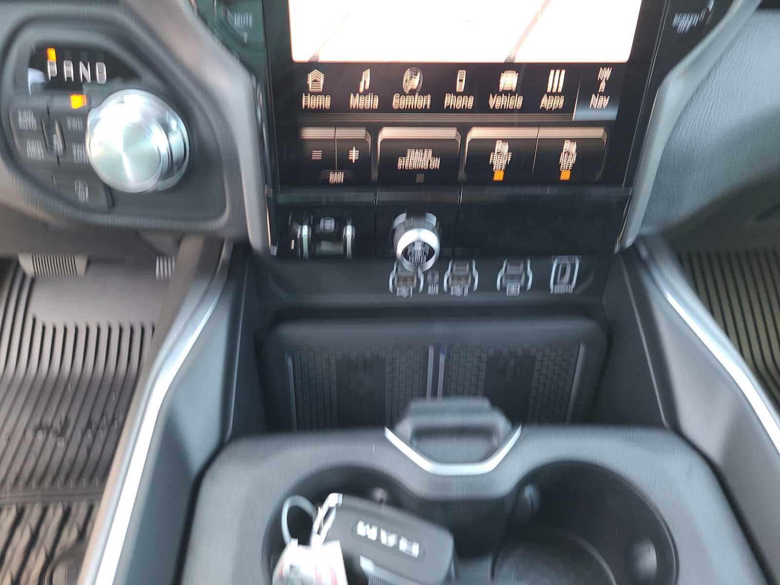 Thumbnail: 2025 RAM 1500 - 25