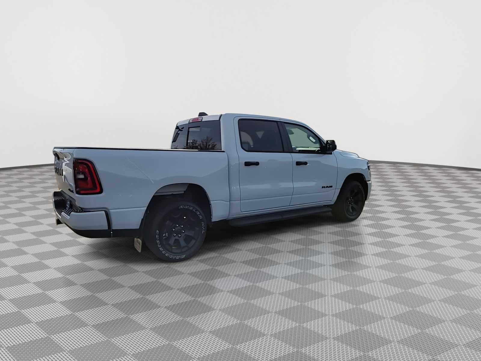 Thumbnail: 2025 RAM 1500 - 8