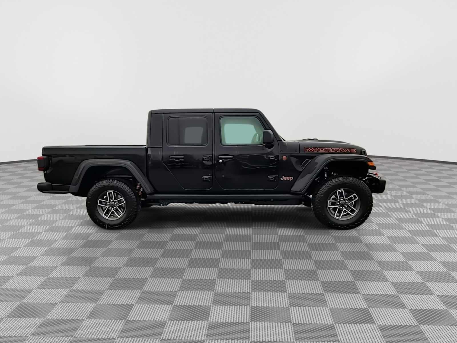 Thumbnail: 2026 Jeep Gladiator - 9
