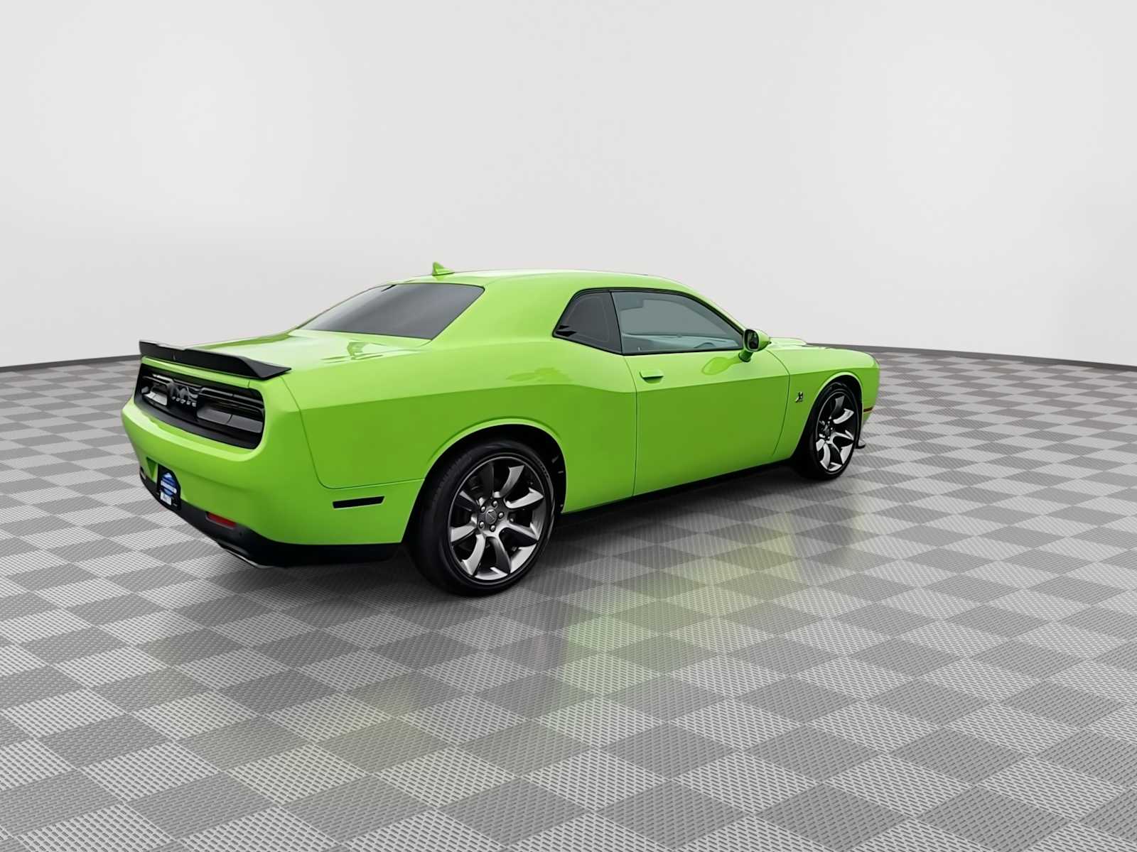 Thumbnail: 2015 Dodge Challenger - 8