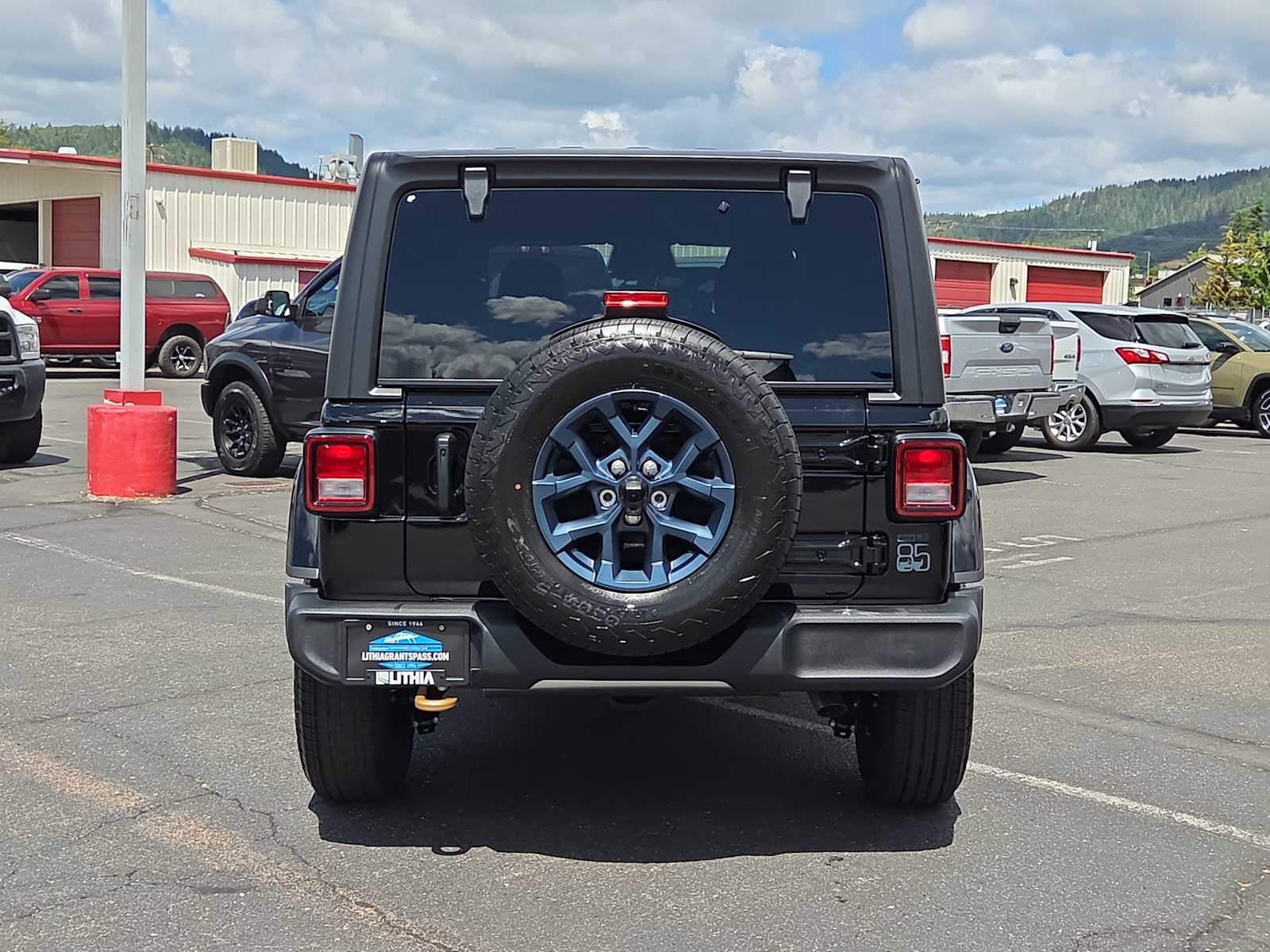 Thumbnail: 2026 Jeep Wrangler - 13