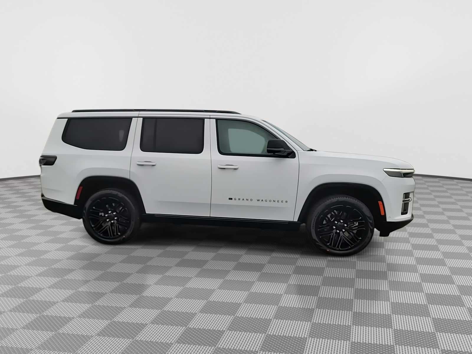 Thumbnail: 2026 Jeep Grand Wagoneer - 9