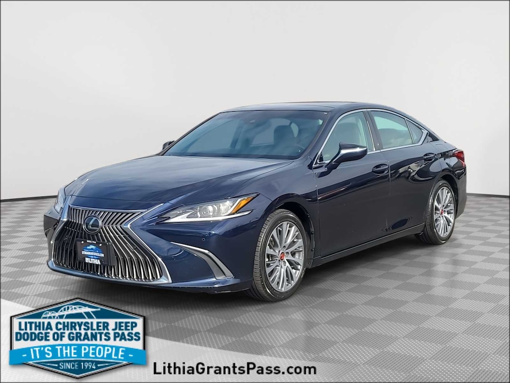 Used 2019 Lexus ES Sedan