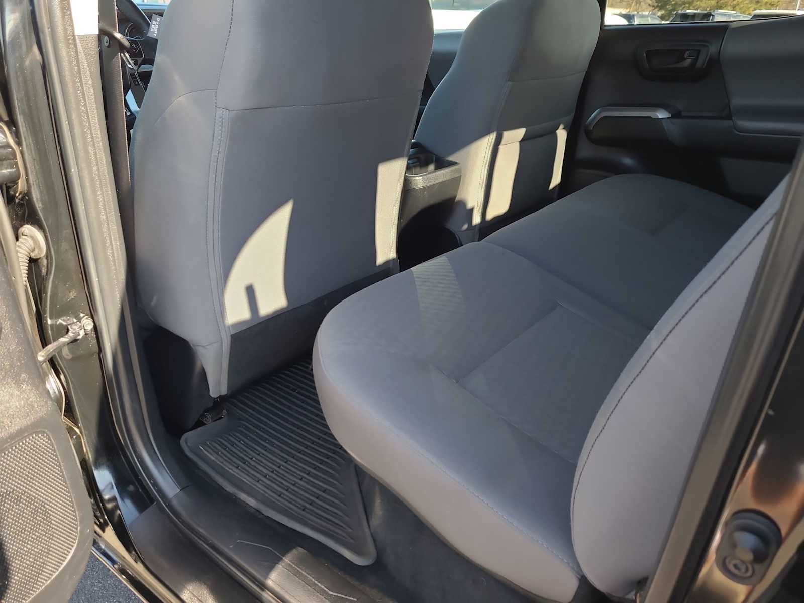 Thumbnail: 2022 Toyota Tacoma - 20