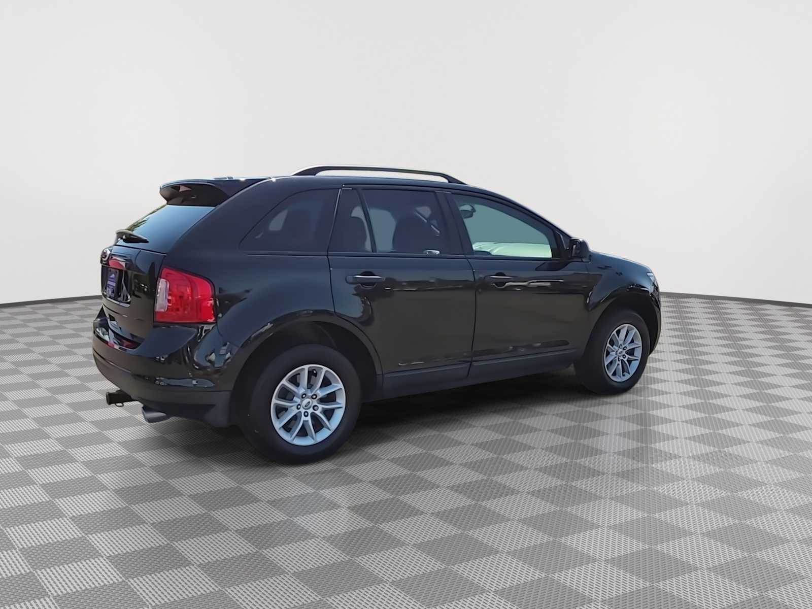 Thumbnail: 2014 Ford Edge - 8