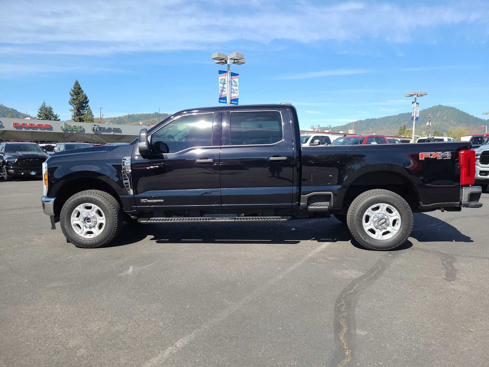 Thumbnail: 2025 Ford Econoline - 11