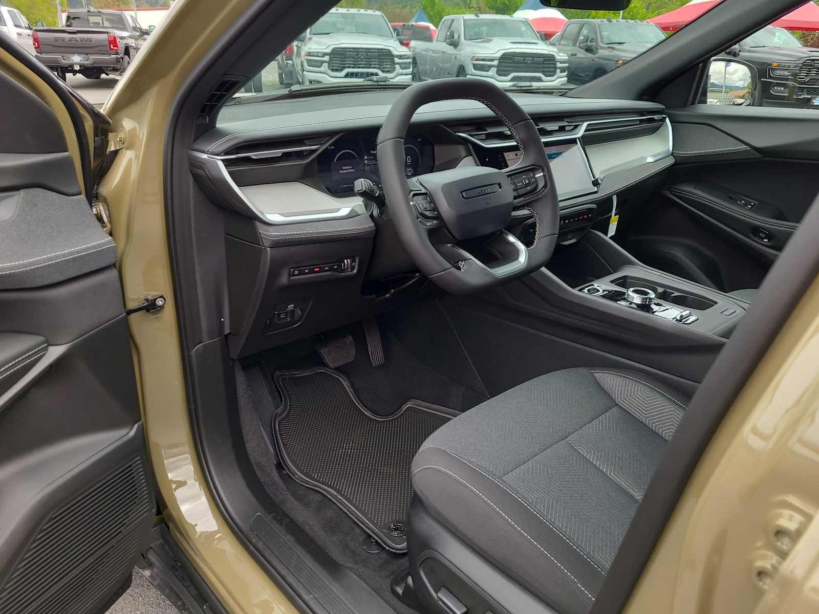 Thumbnail: 2026 Jeep Cherokee - 10