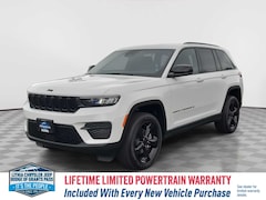 2025 Jeep Grand Cherokee ALTITUDE 4X4 Sport Utility Grants Pass, OR
