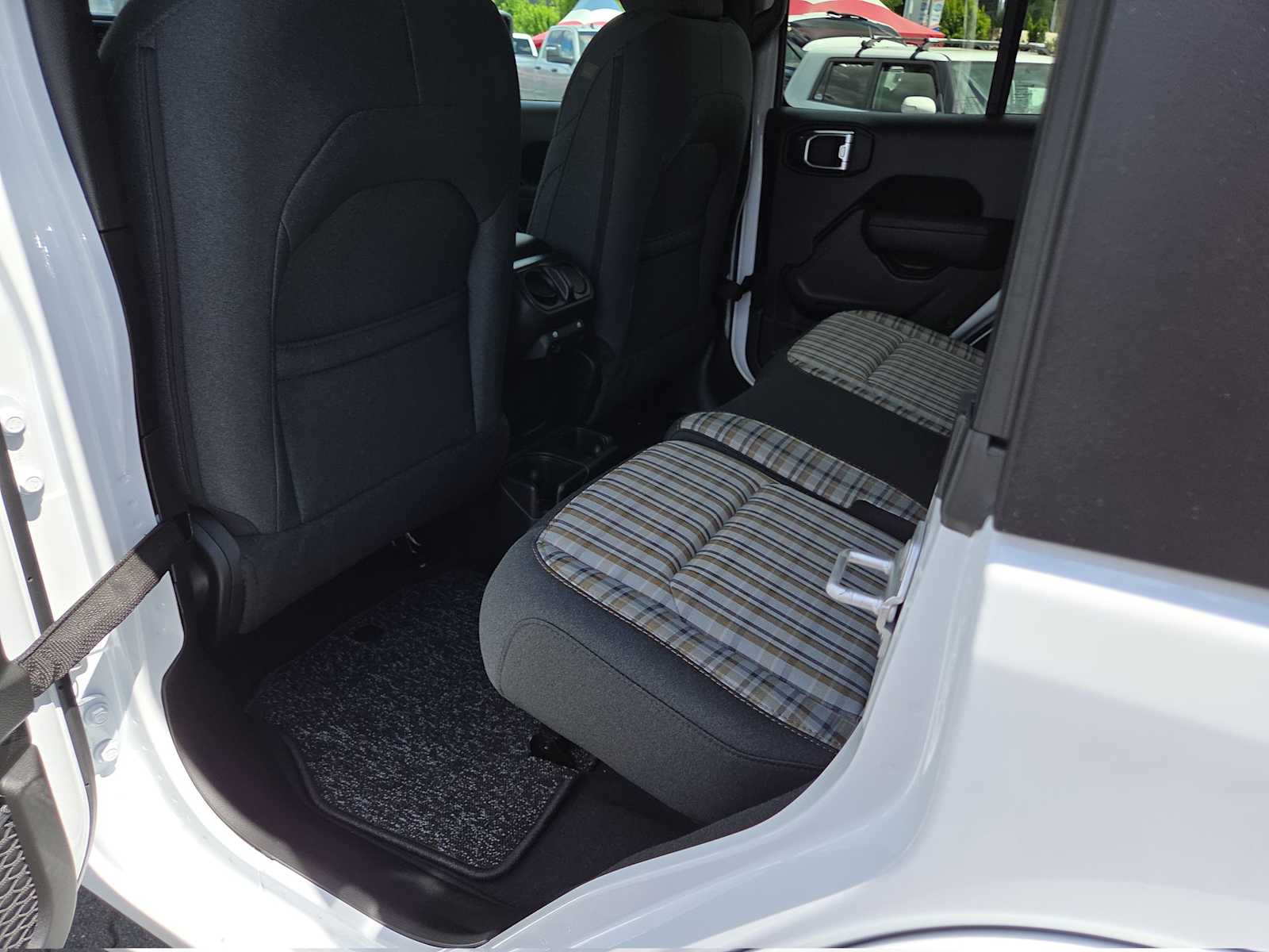 Thumbnail: 2026 Jeep Wrangler - 20