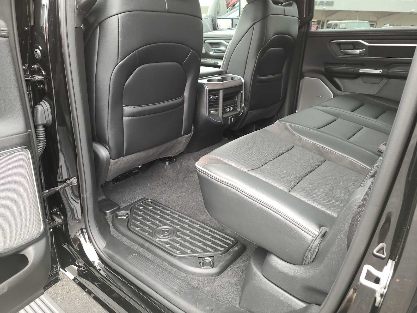 Thumbnail: 2025 RAM 1500 - 20