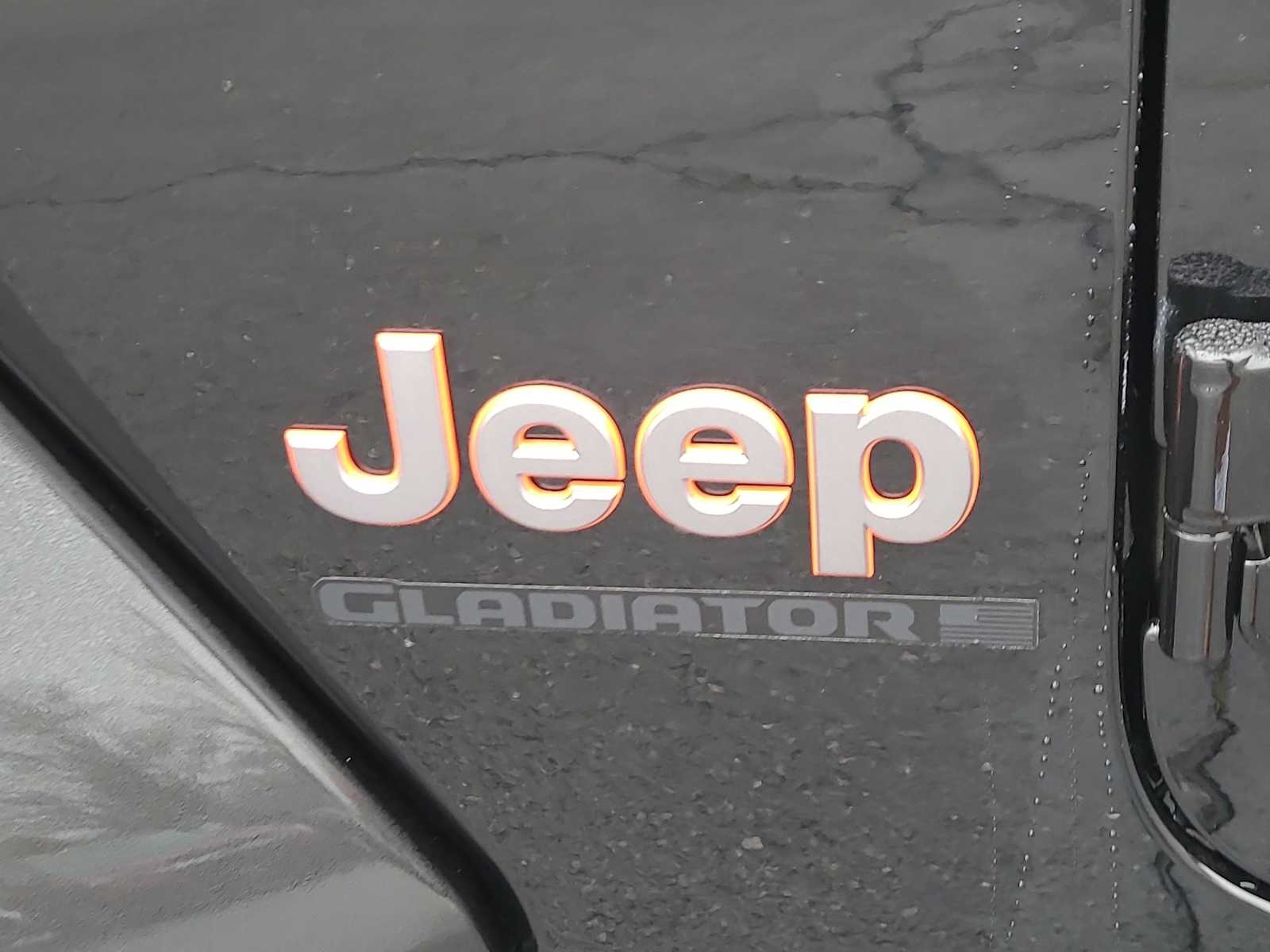 Thumbnail: 2026 Jeep Gladiator - 15