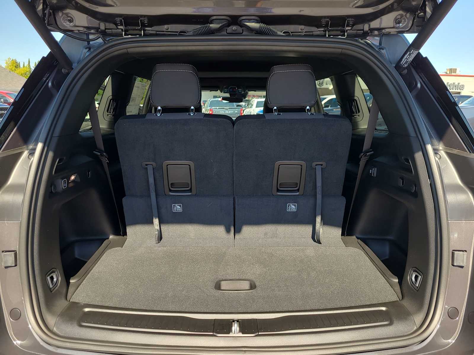 Thumbnail: 2025 Jeep Grand Cherokee - 27