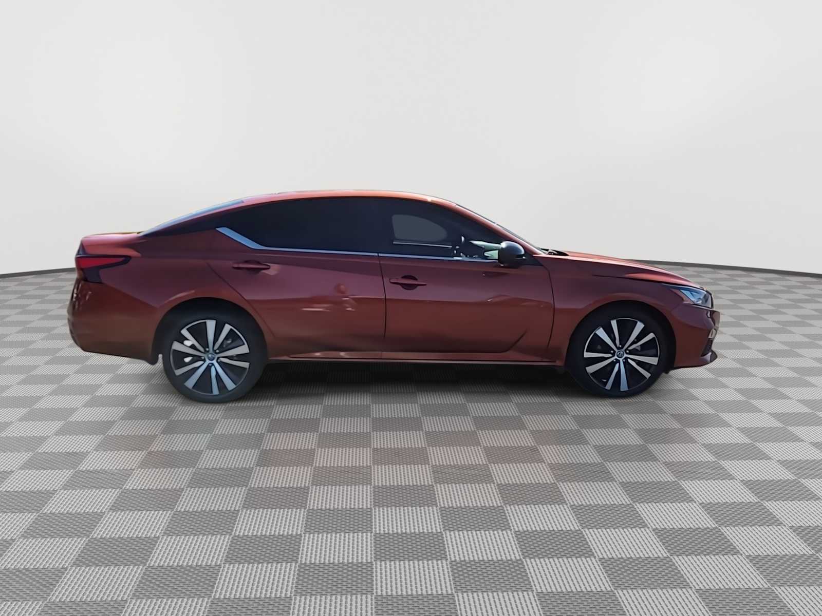 Thumbnail: 2021 Nissan Altima - 9