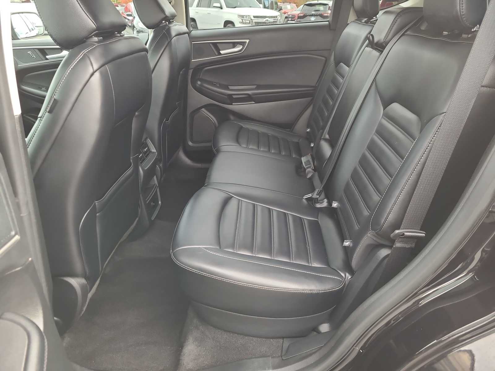 Thumbnail: 2024 Ford Edge - 21